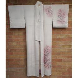 Antique Japanese Pale Pink Silk Kimono